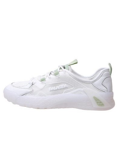 Γυναικεία αθλητικά παπούτσια με επίπεδη σόλα