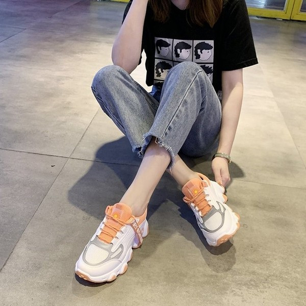 Γυναικεία casual αθλητικά παπούτσια με πολύχρωμους δεσμούς