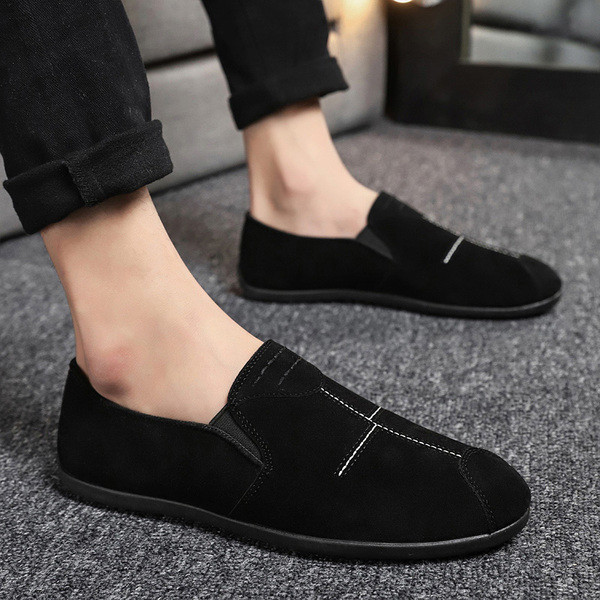 Férfi alkalmi mokaszinok - hegyes modell lapos talppal