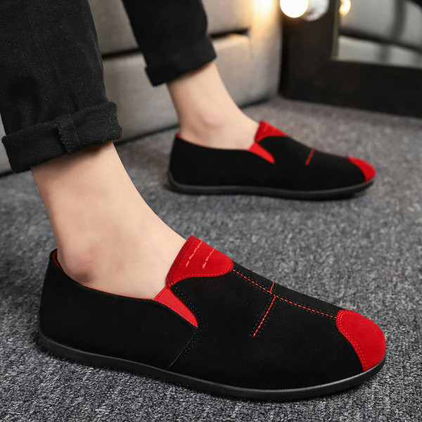 Férfi alkalmi mokaszinok - hegyes modell lapos talppal