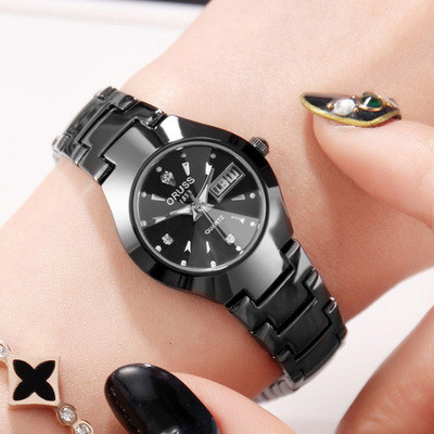 Novi model ženskog vodootpornog sata sa metalnim lancem