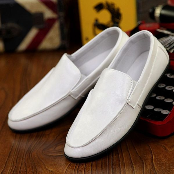 Alkalmi férfi mokaszin - hegyes modell eco bőrből