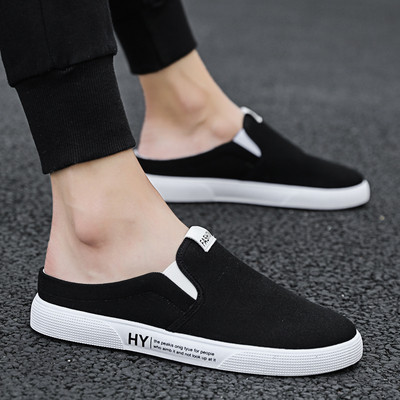 Ανδρικά μοκασίνια με επιγραφή και επίπεδη σόλα