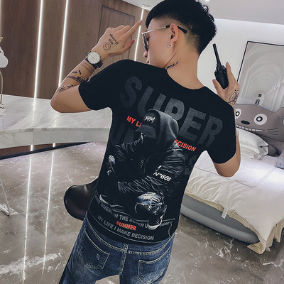 Καλοκαιρινό μπλουζάκι με απλικέ και επιγραφές