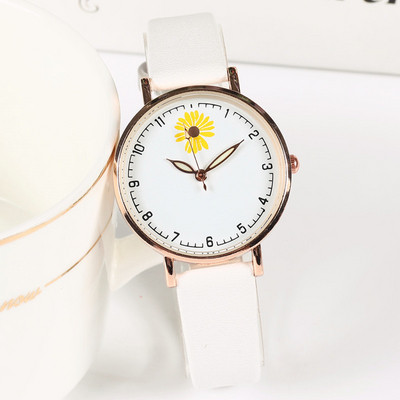 Γυναικείο ρολόι με δερμάτινο λουράκι και μαργαρίτα