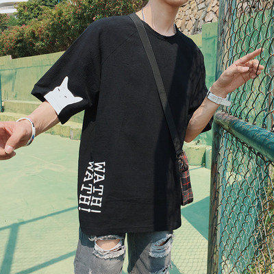 Ανδρικό μπλουζάκι με στρογγυλή λαιμόκοψη και μανίκια