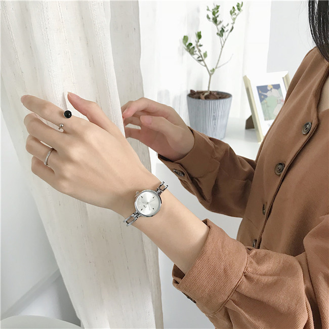 Új modell női karóra fém lánccal