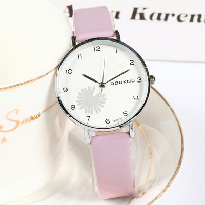 Női karóra bőrszíjjal - kerek forma