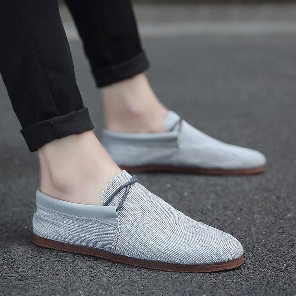 Lameda tallaga tekstiilist meeste mokassiinid