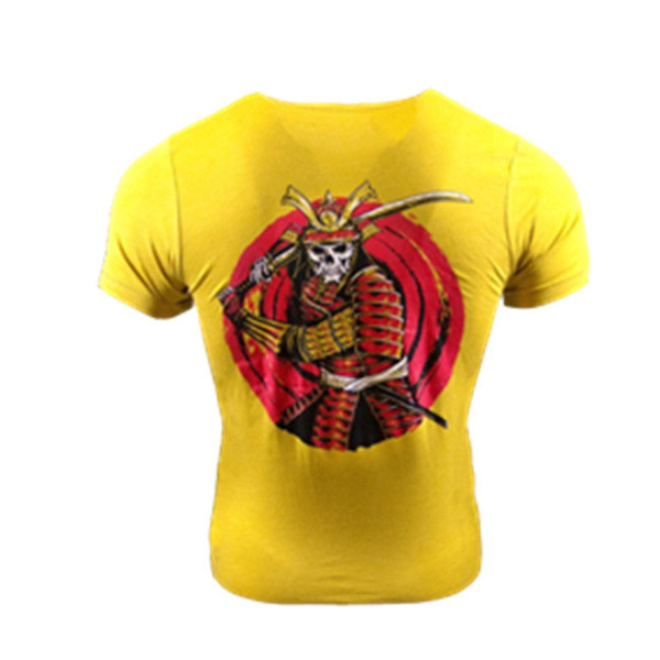 Új modell férfi póló ovális nyakkivágással, színes rátéttel