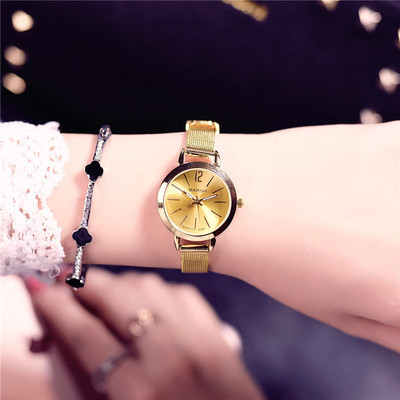 Νέο μοντέλο γυναικείο ρολόι με μεταλλικό λουράκι - στρογγυλό σχήμα