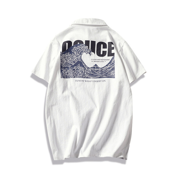 Ανδρικό μπλουζάκι με απλικέ στη πλάτη