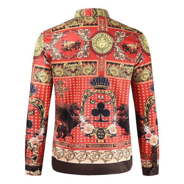 Aktualan pripijeni model muške košulje s uzorkom u boji