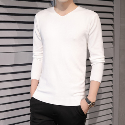 Sima férfi blúz modell, hosszú ujjal és spitz nyakkivágással
