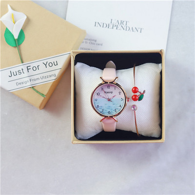 Καθημερινό γυναικείο ρολόι με δερμάτινο λουράκι - στρογγυλό σχήμα