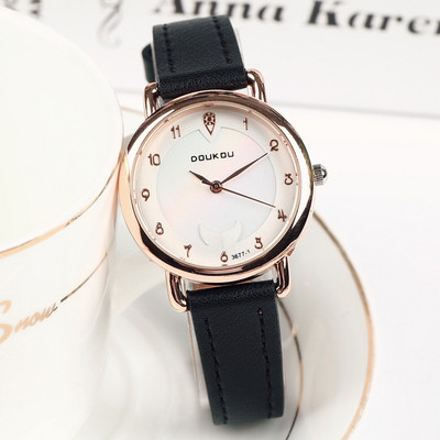 Női kerek karóra műbőr szíjjal