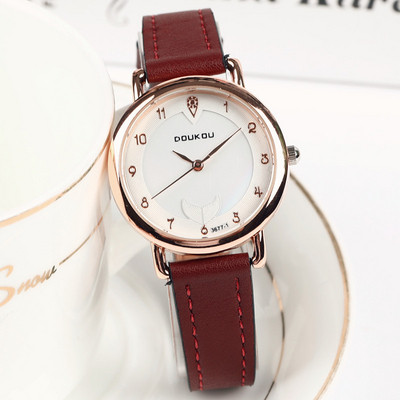 Női kerek karóra műbőr szíjjal