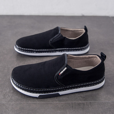 Ανδρικά μοκασίνια με επίπεδη σόλα από οικολογικό σουέτ