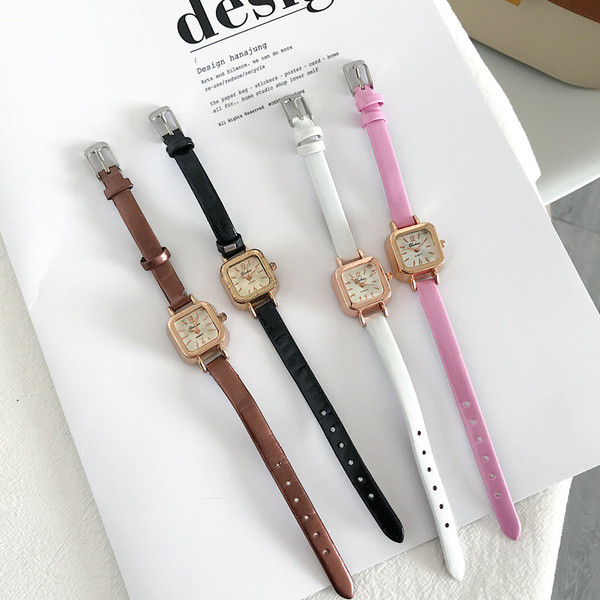 Új modell női karóra bőr szíjjal - négyzet alakú