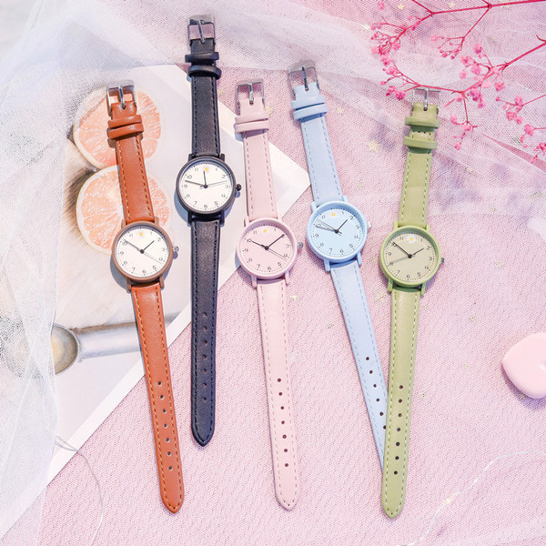 Nahast rihma ümara kujuga uus mudel naiste käekell