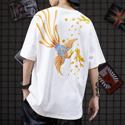 Férfi póló színes rátéttel a hátán - széles modell