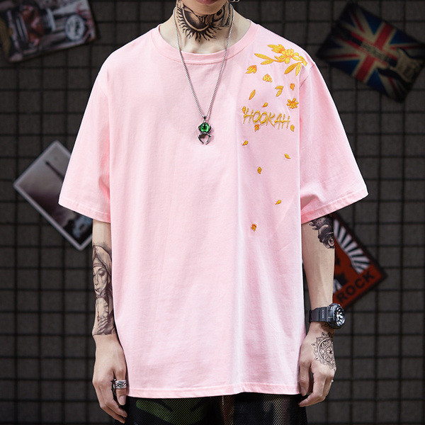 Férfi póló színes rátéttel a hátán - széles modell