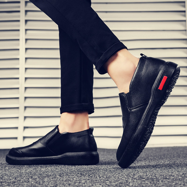 Moodsad lameda tallaga nahast mokassiinid