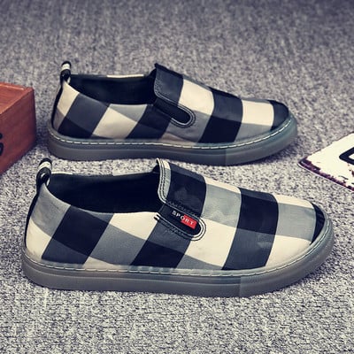 Ανδρικά χρωματιστά μοκασίνια με επίπεδη σόλα