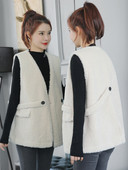 Νέο μοντέλο γυναικείο γιλέκο σε λευκό χρώμα