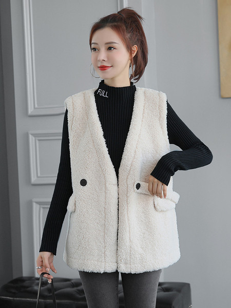 Νέο μοντέλο γυναικείο γιλέκο σε λευκό χρώμα