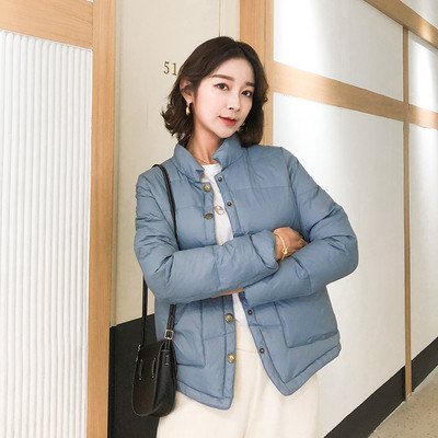 Νέο χειμερινό γυναικείο μπουφάν με χαμηλό γιακά και κουμπιά