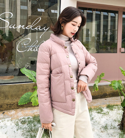 Νέο χειμερινό γυναικείο μπουφάν με χαμηλό γιακά και κουμπιά