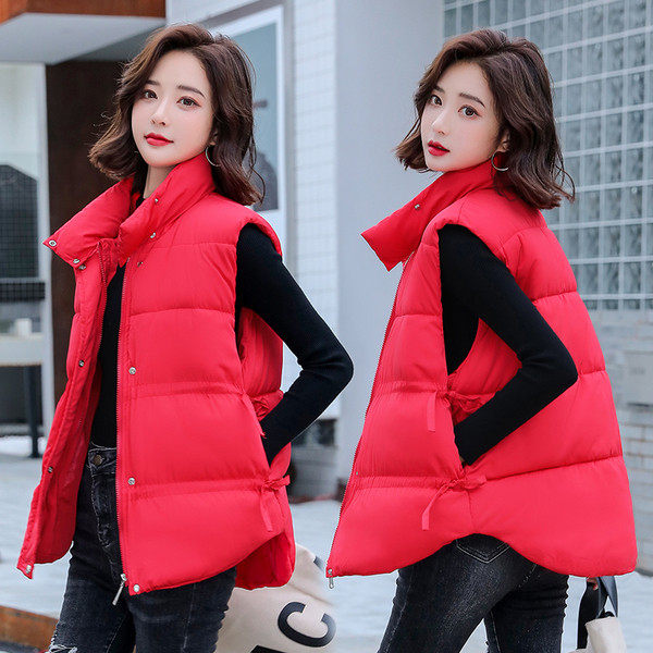 Modern női téli mellény cipzárral és nyakkendővel