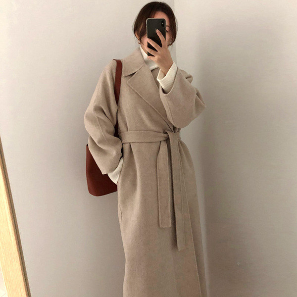 Uue mudeli talveks sobiv naiste pikk mantel