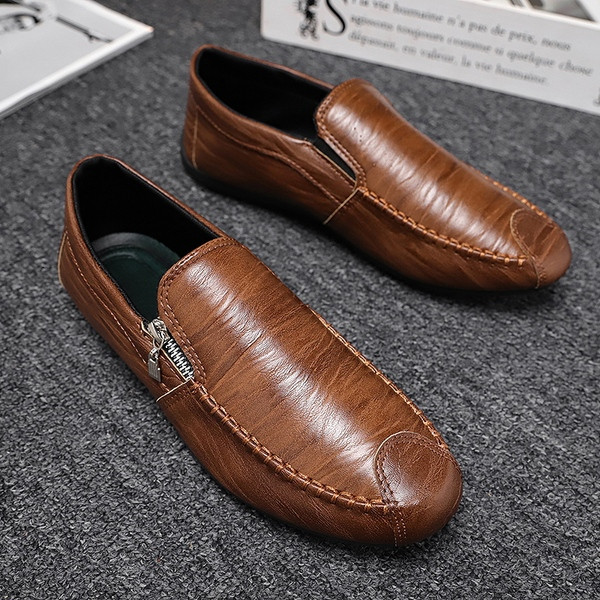 Uus mudel tõmbluku ja lameda tallaga meeste mokasiinid