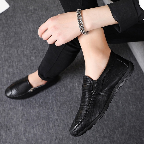 Uus mudel tõmbluku ja lameda tallaga meeste mokasiinid