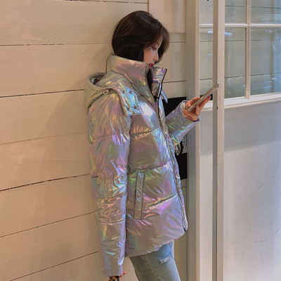 Napi téli kabát kapucnival és zsebekkel