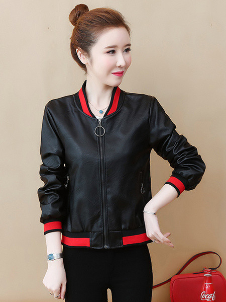 Női sportkabát eko bőrből, zsebekkel