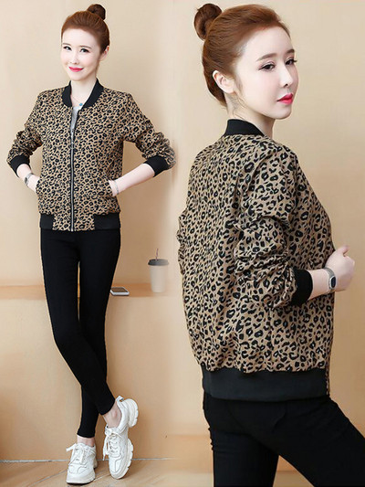 Geaca de dama de toamna cu guler oval si model leopard