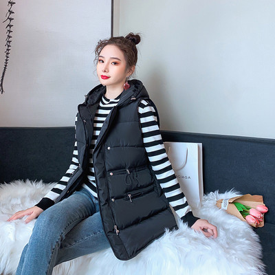 Naiste talvevest lipsudega vöökohal ja kapuutsil