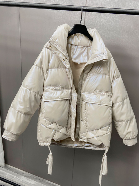 Naiste talvejope - lai taskutega mudel