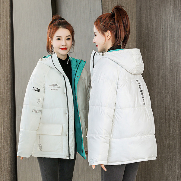 Dnevna zimska jakna s kapuljačom i gumbima