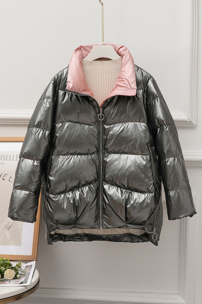 Aszimmetrikus modell női kabát cipzárral és O-alakú gallérral