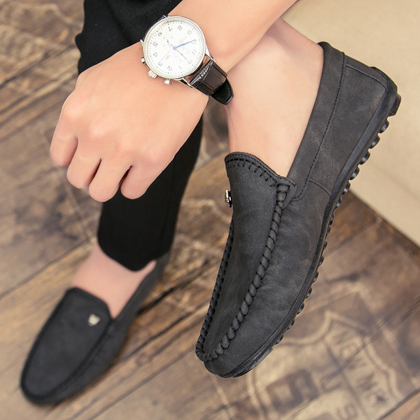 Ανδρικά μοκασίνια από οικολογικό σουέτ με μεταλλικό στοιχείο