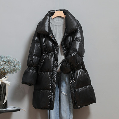 Női alkalmi kabát elasztikus derékkal és gallérral