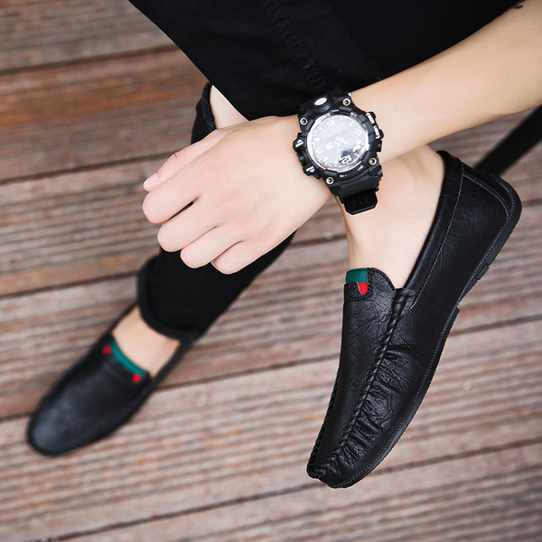 Νέο μοντέλο αναπνεύσιμα ανδρικά μοκασίνια με επίπεδη σόλα