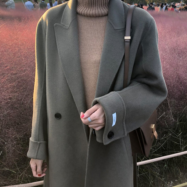 Dugi jesensko-zimski kaput na gumbe