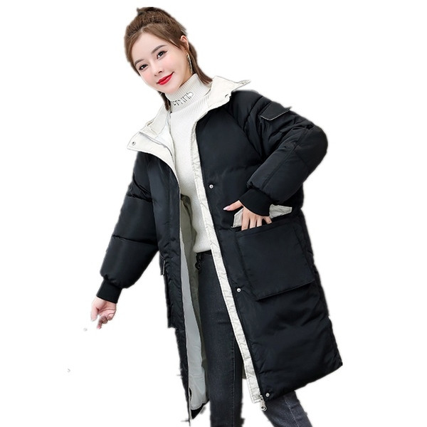 Női hosszú kabát kapucnival és zsebekkel