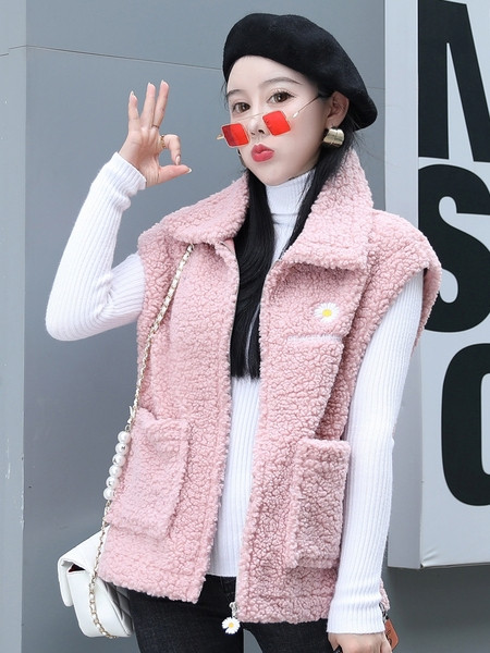 Női pehelymellény zsebekkel