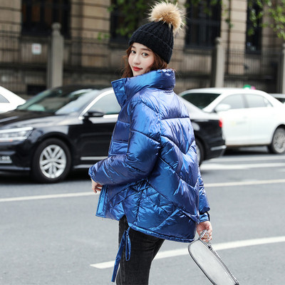 Γυναικείο χειμερινό μπουφάν ασύμμετρο μοντέλο